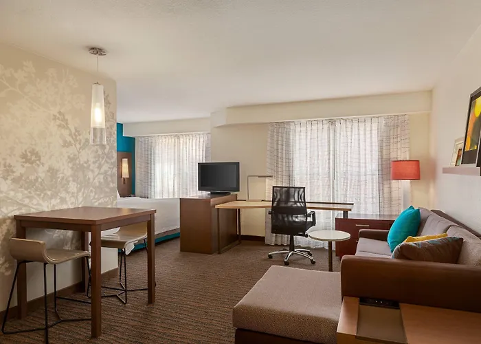 By Marriott Phoenix Fashion Center Hotel Chandler