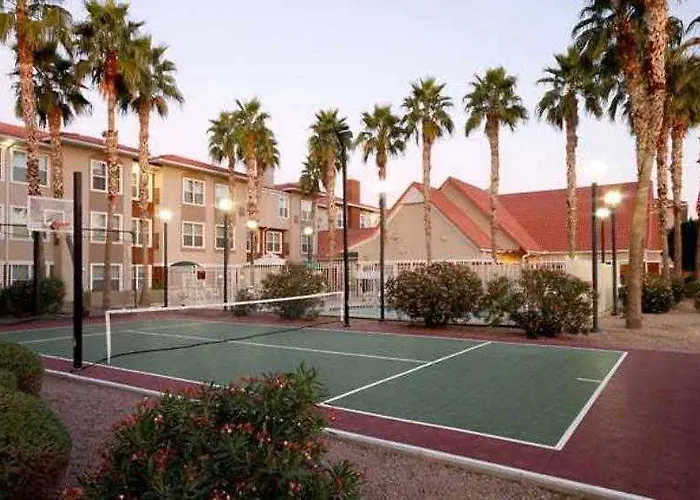 By Marriott Phoenix Fashion Center Hotel