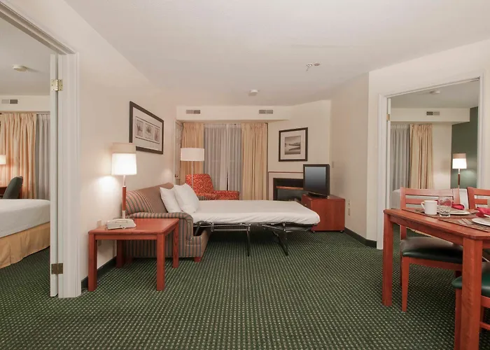 Hotel By Marriott Phoenix Fashion Center